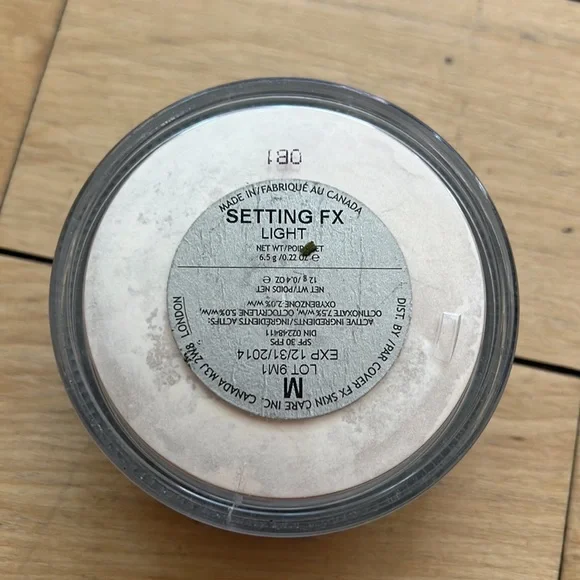 Cover FX - Picture 5 of 13